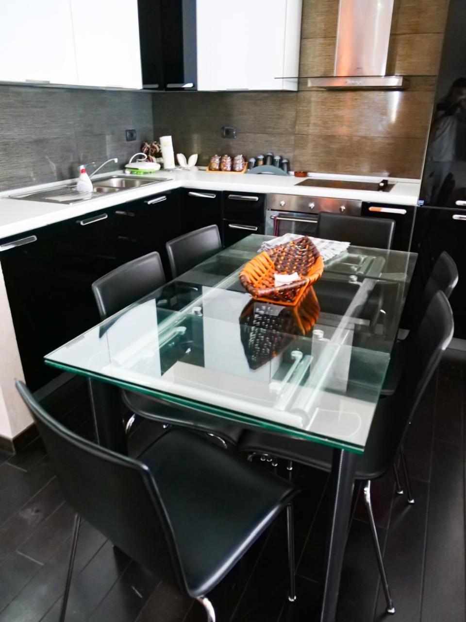 Lux Apartment Vlorë Εξωτερικό φωτογραφία